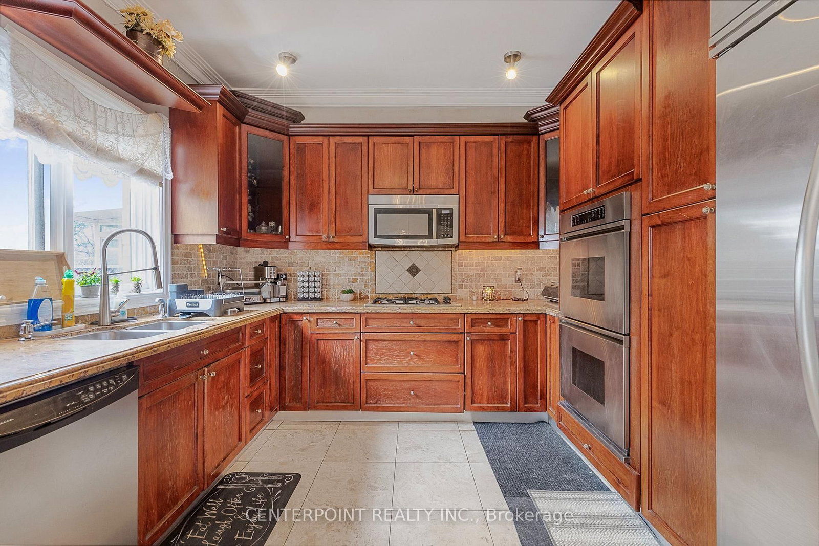 Detached House for sale at 277 Oxford Street, Richmond Hill, Ontario, L4C 7V8 - Mill Pond - MLS: N12894530