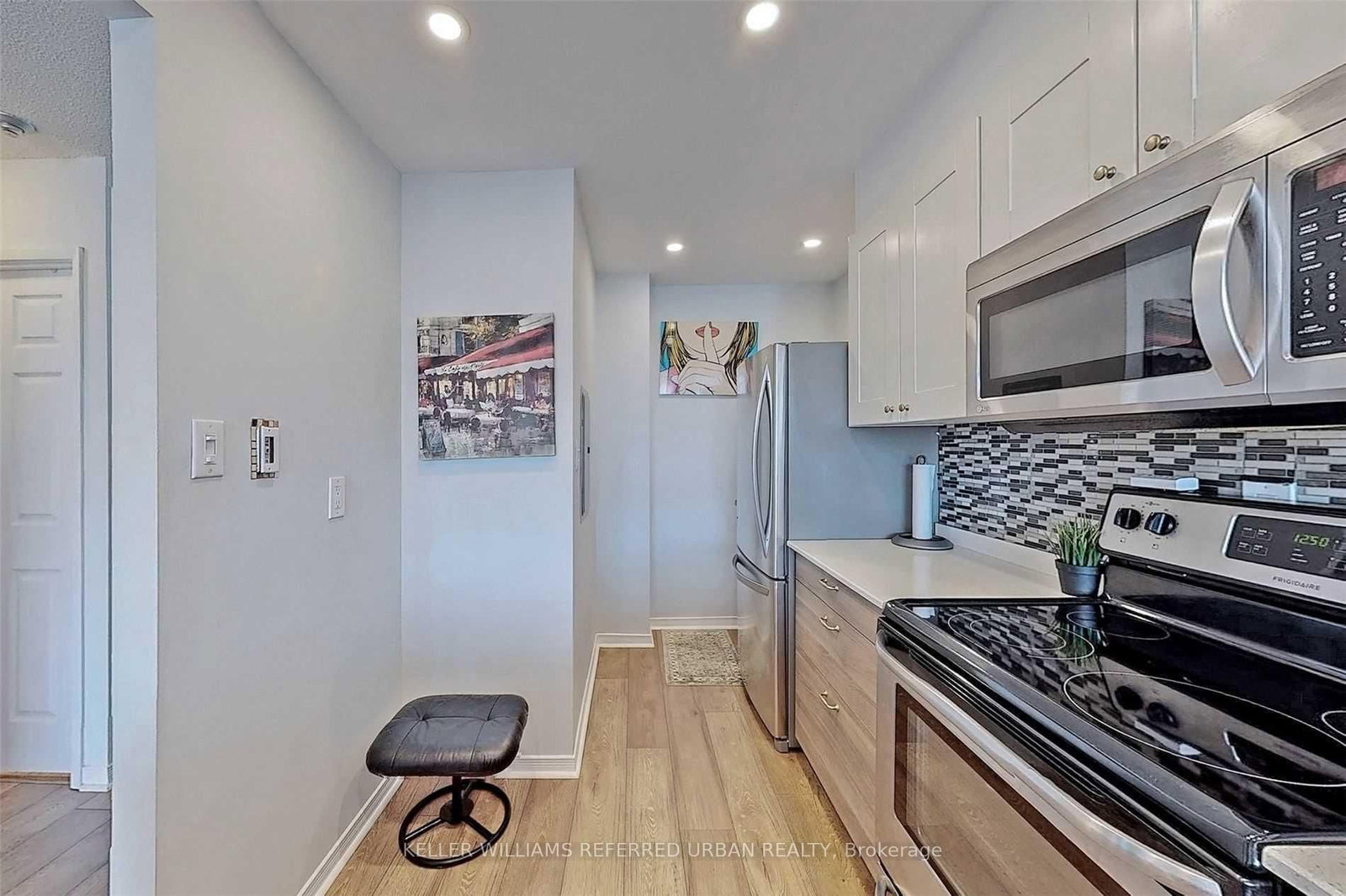 Condo for sale at 420-309 Major Mackenzie Drive, Richmond Hill, Ontario, L4C 9V5 - Harding - MLS: N12894620