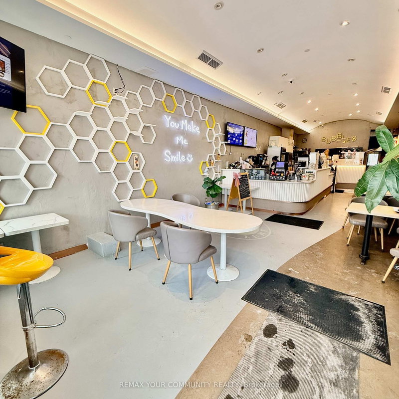 41 - 3175 Rutherford Rd, Vaughan, L4K 5Y6 | Image 2