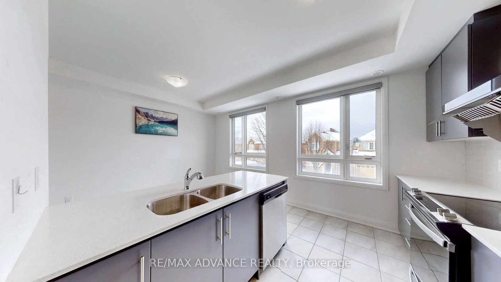 Townhouse for sale at 4 Carole Bell Way, Markham, Ontario, L6E 0W2 - Wismer - MLS: N12895404