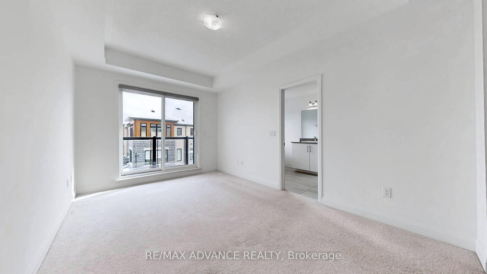 Townhouse for sale at 4 Carole Bell Way, Markham, Ontario, L6E 0W2 - Wismer - MLS: N12895404