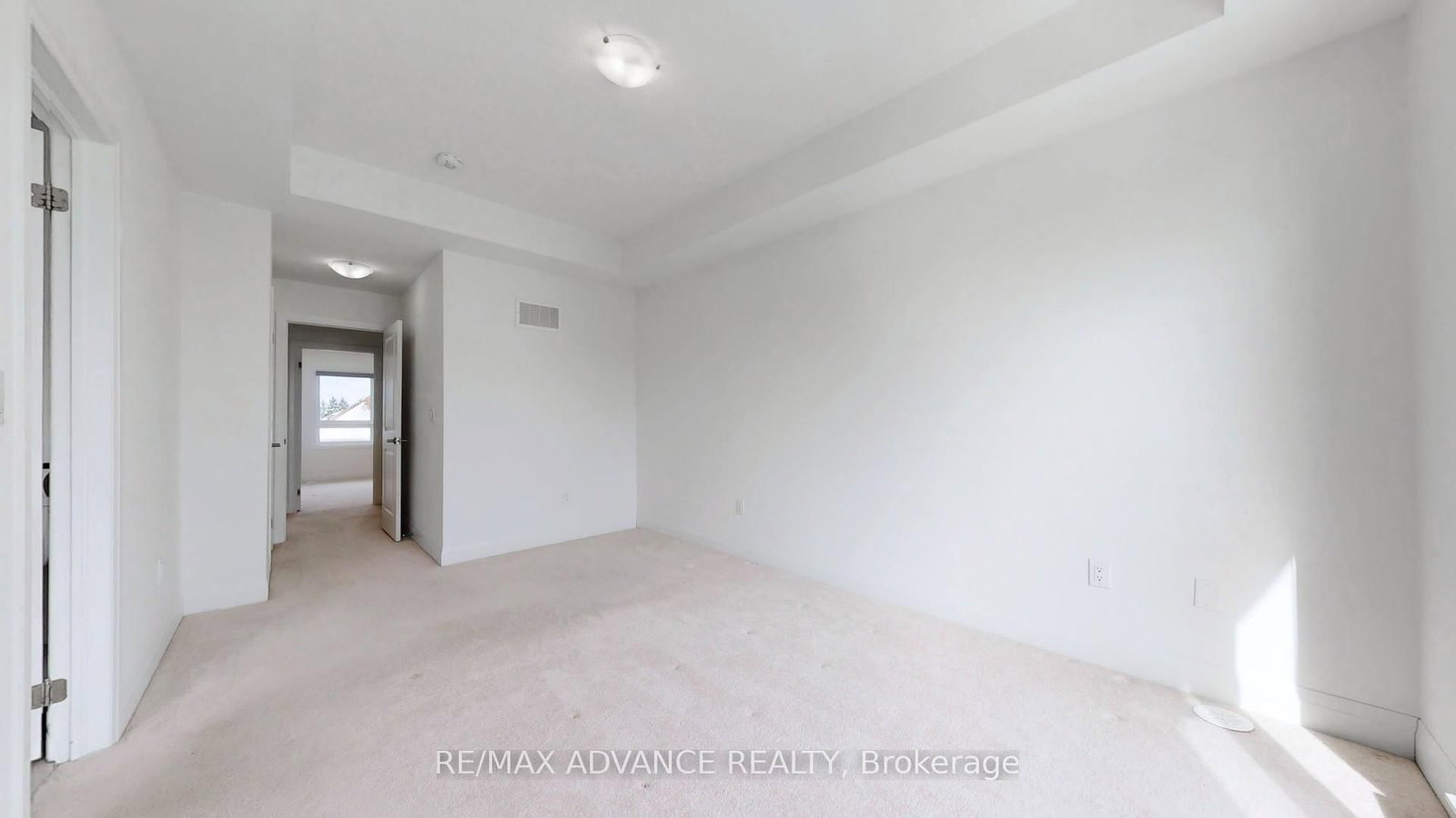 Townhouse for sale at 4 Carole Bell Way, Markham, Ontario, L6E 0W2 - Wismer - MLS: N12895404