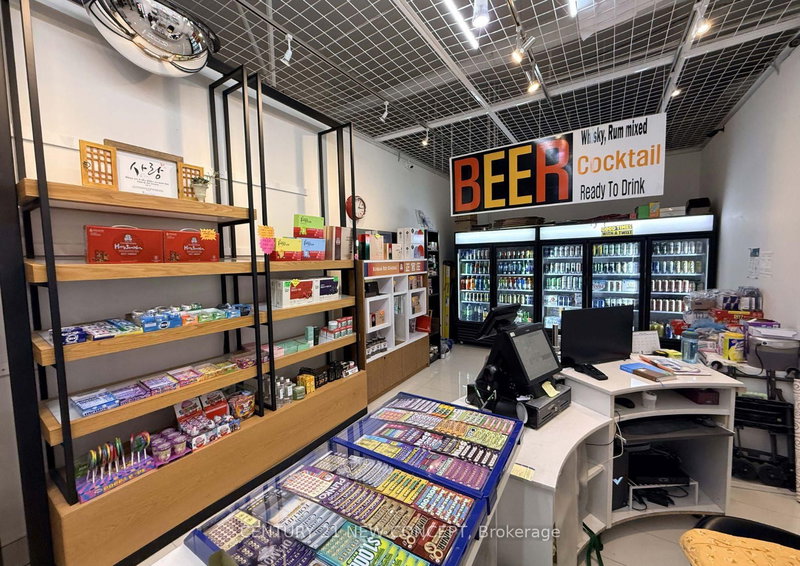 161 - 7181 Yonge St, Markham, L3T 0C7 | Image 2