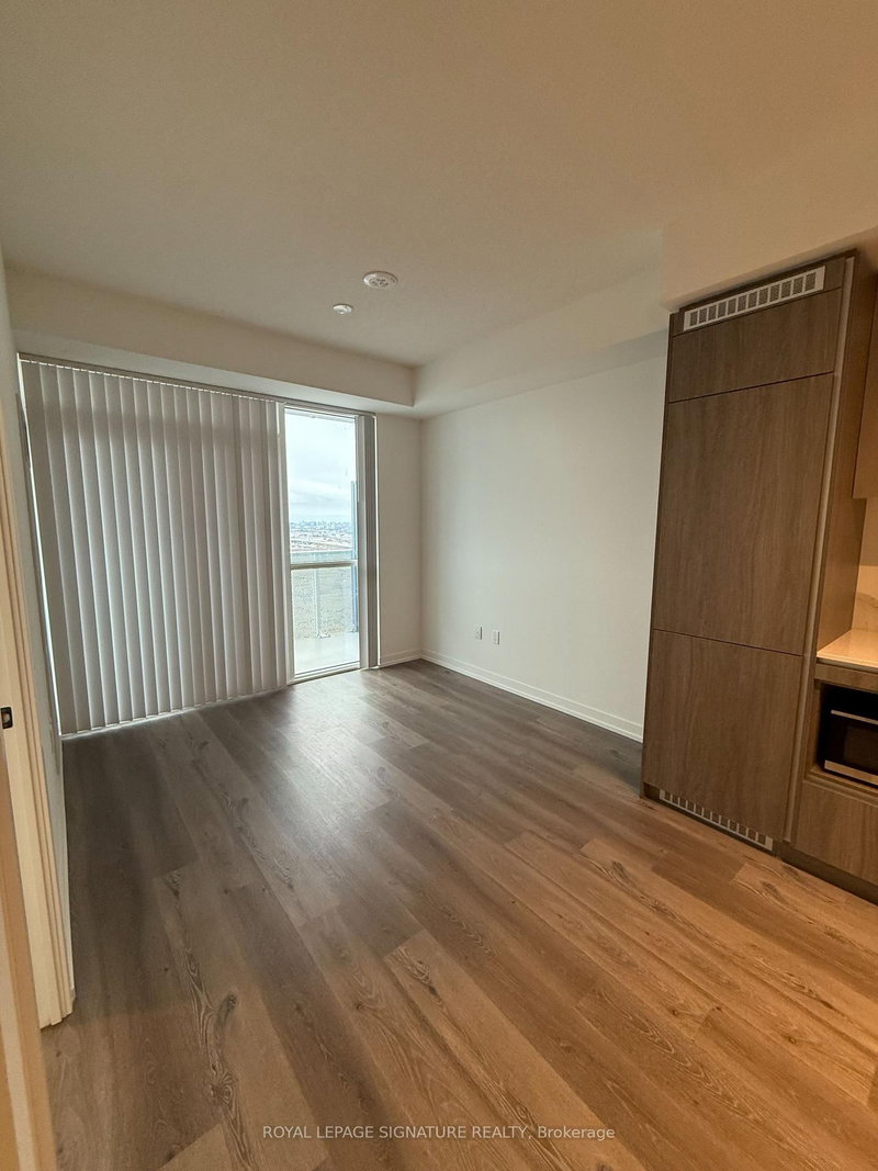 3608 - 28 Interchange Way, Vaughan, L4K 0P8 | Image 3