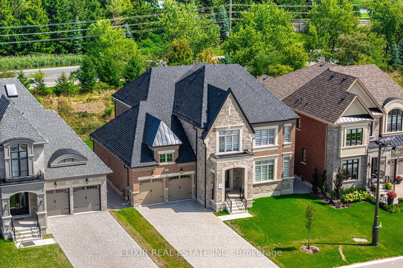 33 Sculpture Garden Lane, Vaughan, L4H 4P1 | Image 2