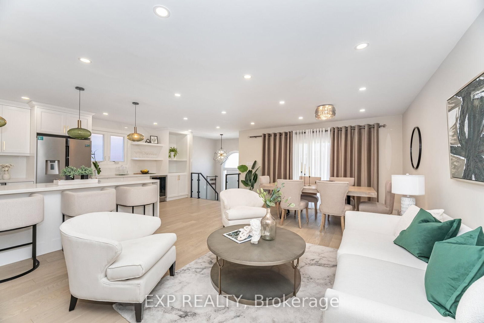 7 Boyne Highlands Court • Vaughan, ON photo 15