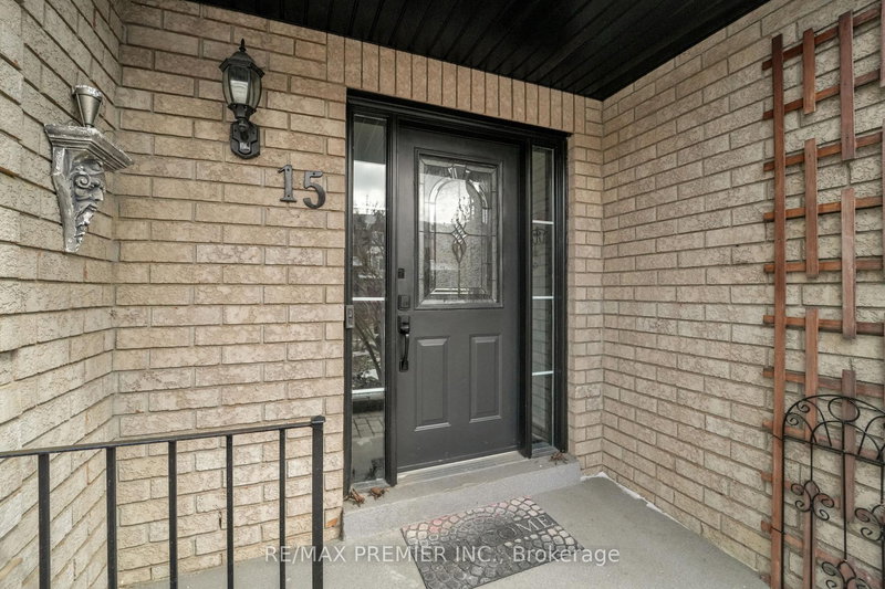 15 Michelle Dr, Vaughan, L4L 9B8 | Image 3