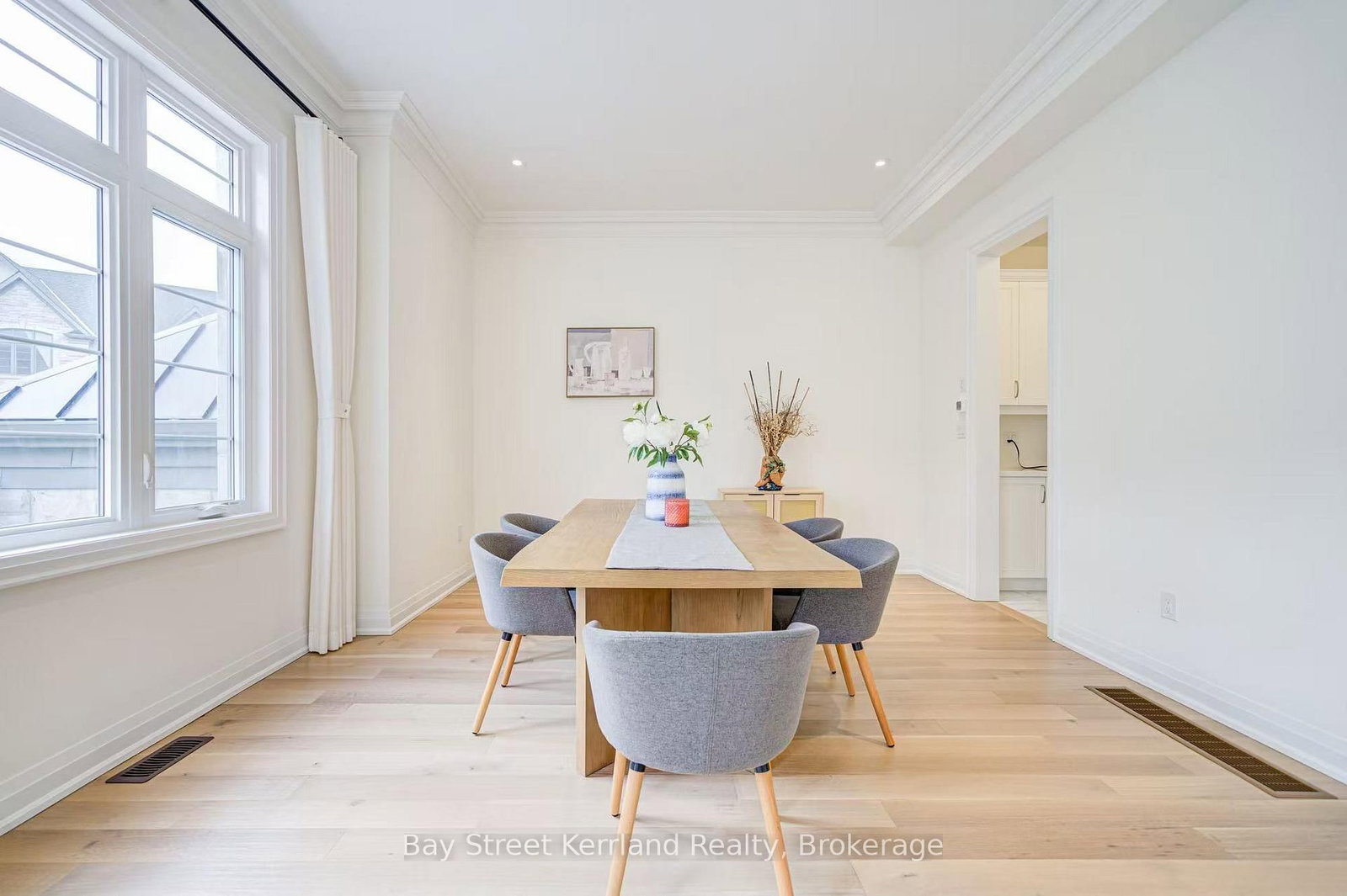 Townhouse for sale at 10 Silvermills Lane, Markham, Ontario, L6C 3L5 - Angus Glen - MLS: N12897038