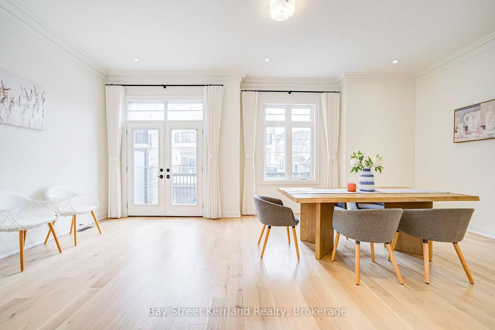 Townhouse for sale at 10 Silvermills Lane, Markham, Ontario, L6C 3L5 - Angus Glen - MLS: N12897038