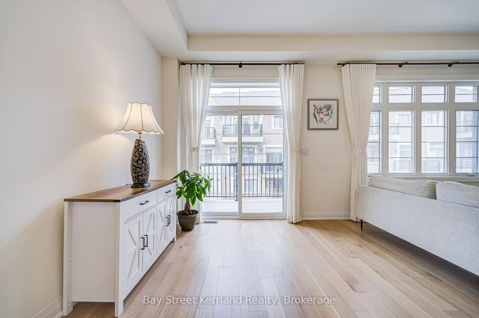 Townhouse for sale at 10 Silvermills Lane, Markham, Ontario, L6C 3L5 - Angus Glen - MLS: N12897038