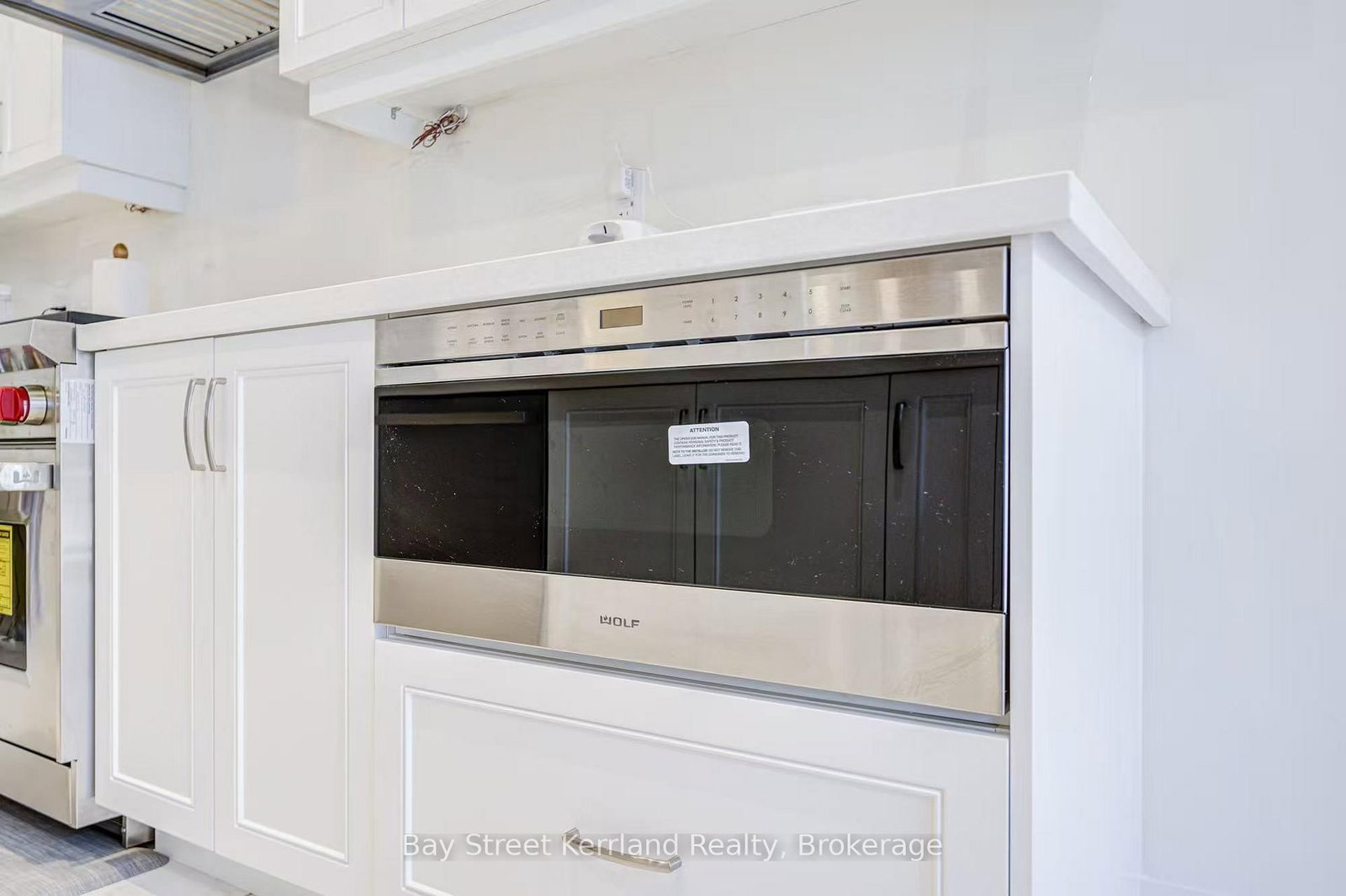 Townhouse for sale at 10 Silvermills Lane, Markham, Ontario, L6C 3L5 - Angus Glen - MLS: N12897038