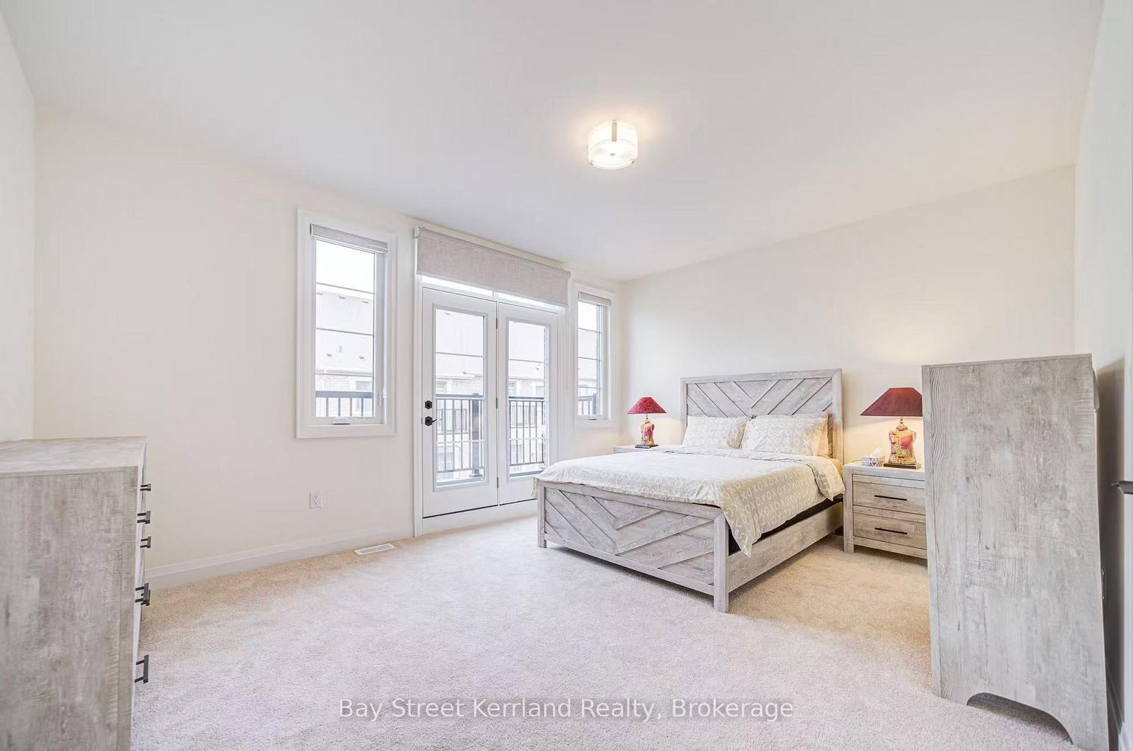 Townhouse for sale at 10 Silvermills Lane, Markham, Ontario, L6C 3L5 - Angus Glen - MLS: N12897038