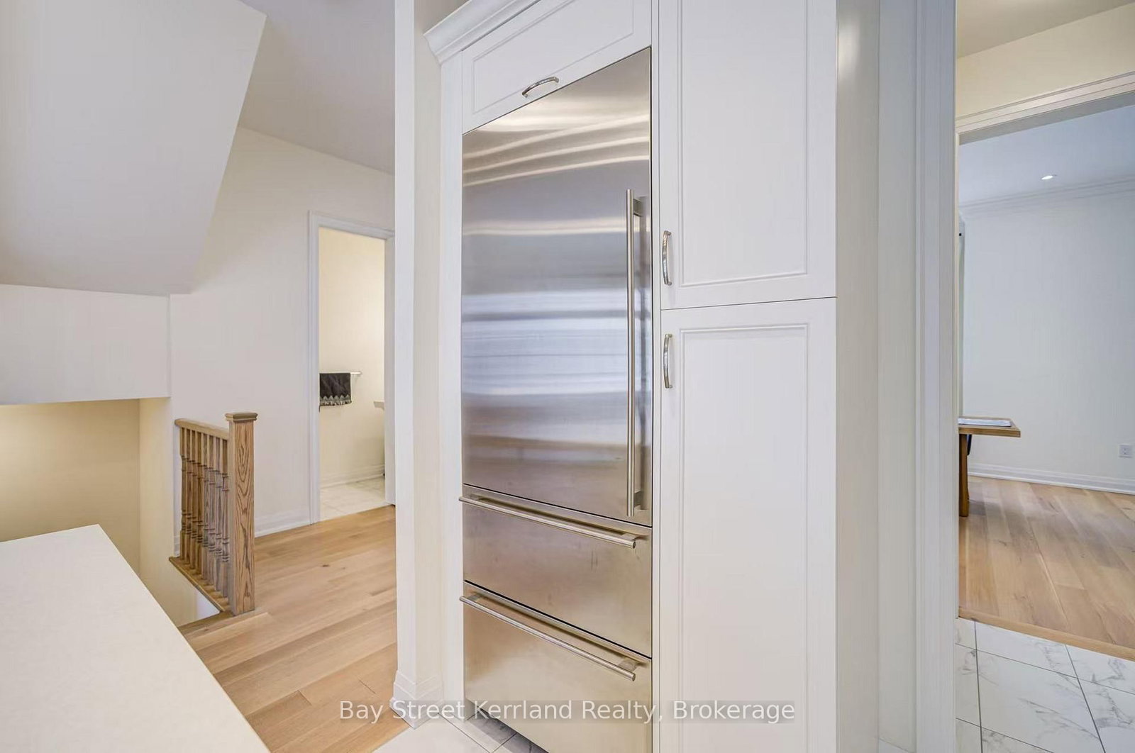 Townhouse for sale at 10 Silvermills Lane, Markham, Ontario, L6C 3L5 - Angus Glen - MLS: N12897038