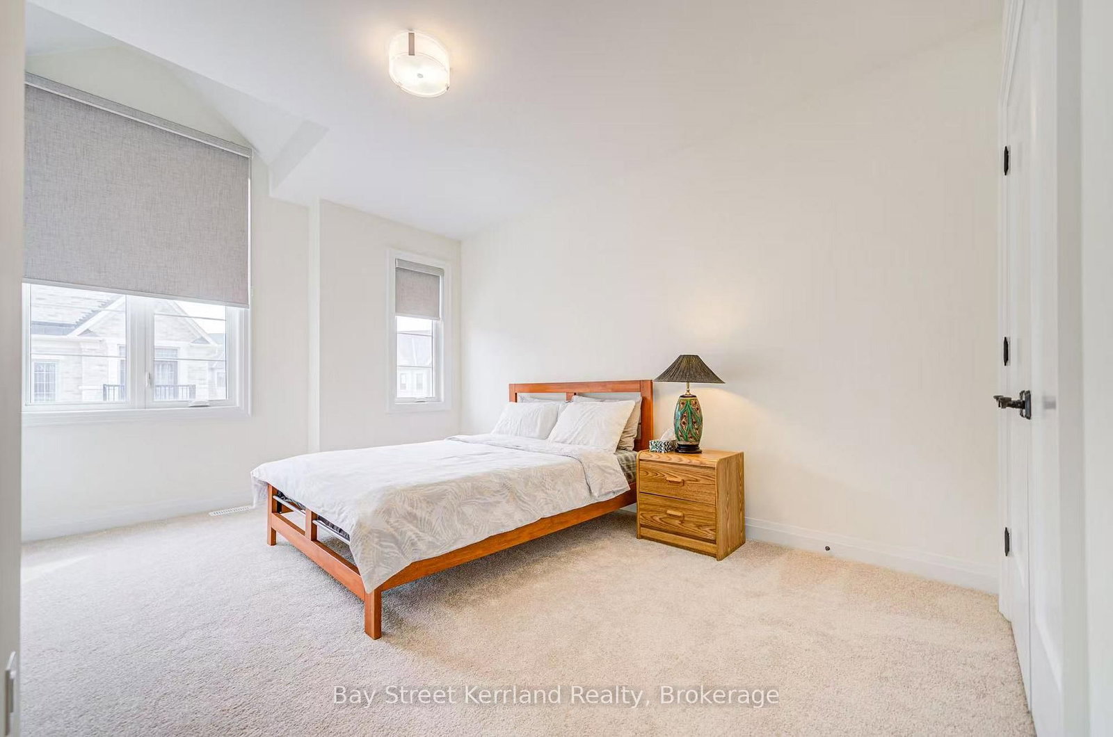 Townhouse for sale at 10 Silvermills Lane, Markham, Ontario, L6C 3L5 - Angus Glen - MLS: N12897038