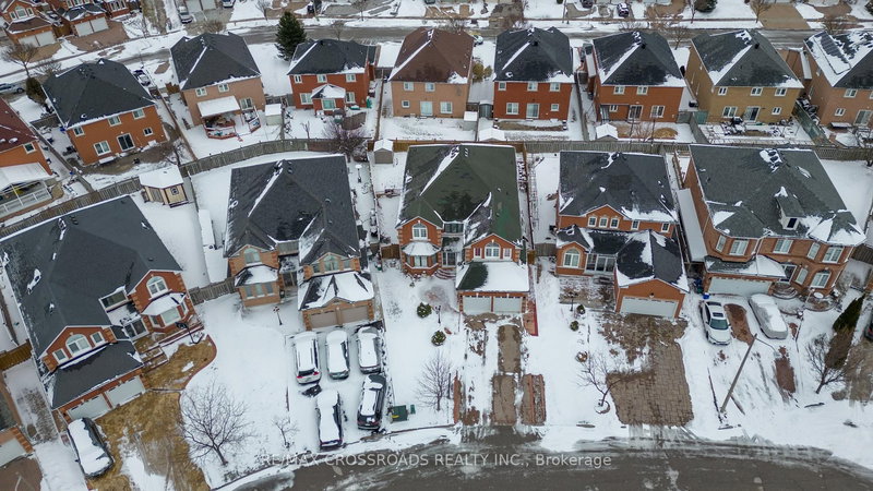 39 Jordana Dr, Markham, L3S 3N8 | Image 3