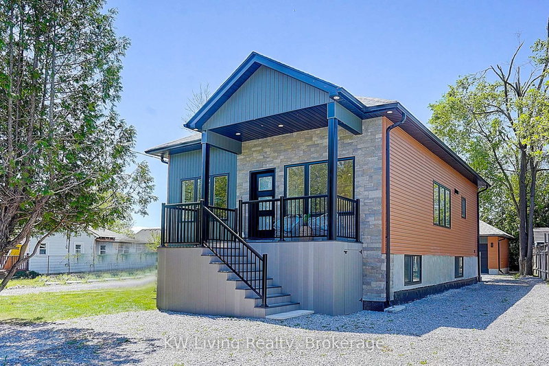 home for lease on 15 Farley Circle