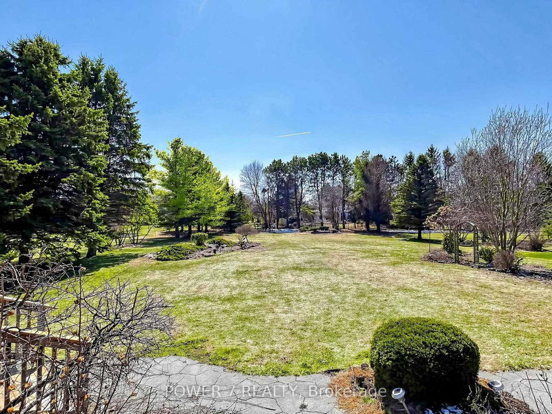 49 Pettet Rd, Whitchurch-Stouffville, L4A 3J2 | Image 3