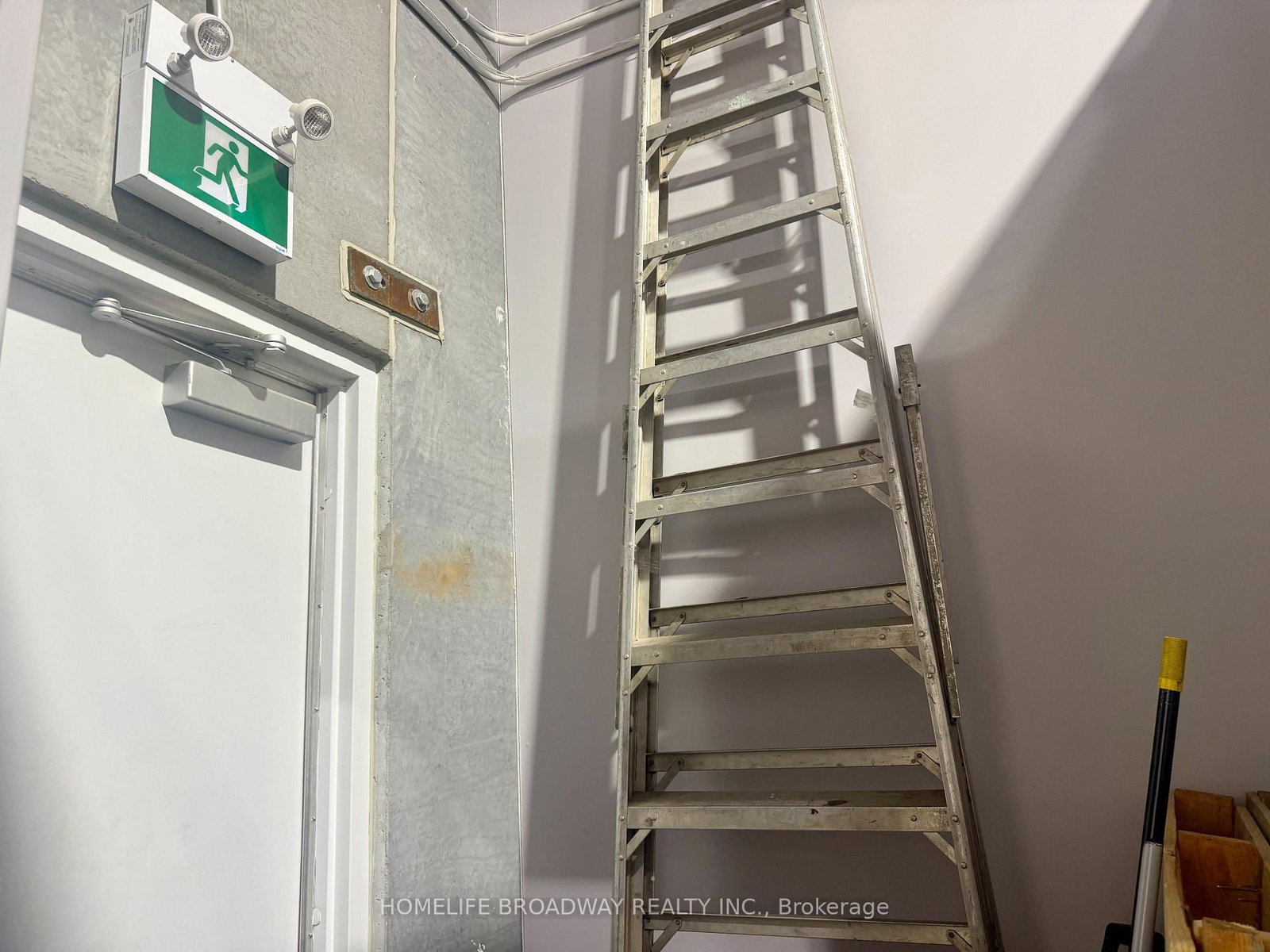 60 Innovator Avenue, Unit 25 - Photo 21