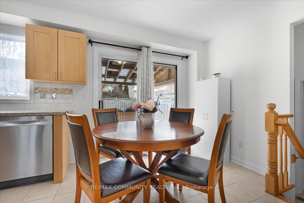 Semi-Detached House for sale at 88 Mainland Crescent, Vaughan, Ontario, L6A 3G4 - Vellore Village - MLS: N12898080