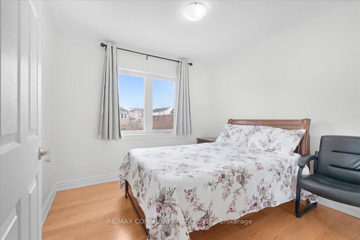 Semi-Detached House for sale at 88 Mainland Crescent, Vaughan, Ontario, L6A 3G4 - Vellore Village - MLS: N12898080