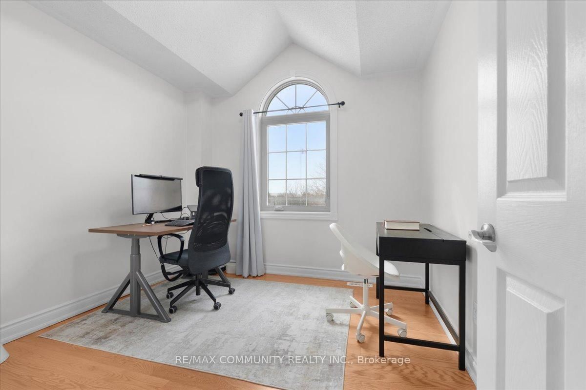 Semi-Detached House for sale at 88 Mainland Crescent, Vaughan, Ontario, L6A 3G4 - Vellore Village - MLS: N12898080