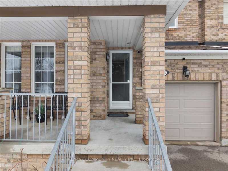 88 Mainland Cres, Vaughan, L6A 3G4 | Image 3