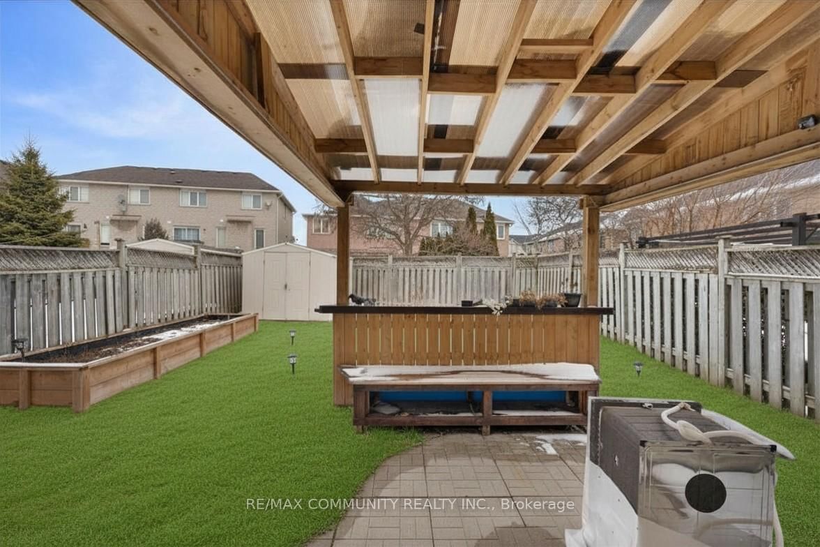 Semi-Detached House for sale at 88 Mainland Crescent, Vaughan, Ontario, L6A 3G4 - Vellore Village - MLS: N12898080