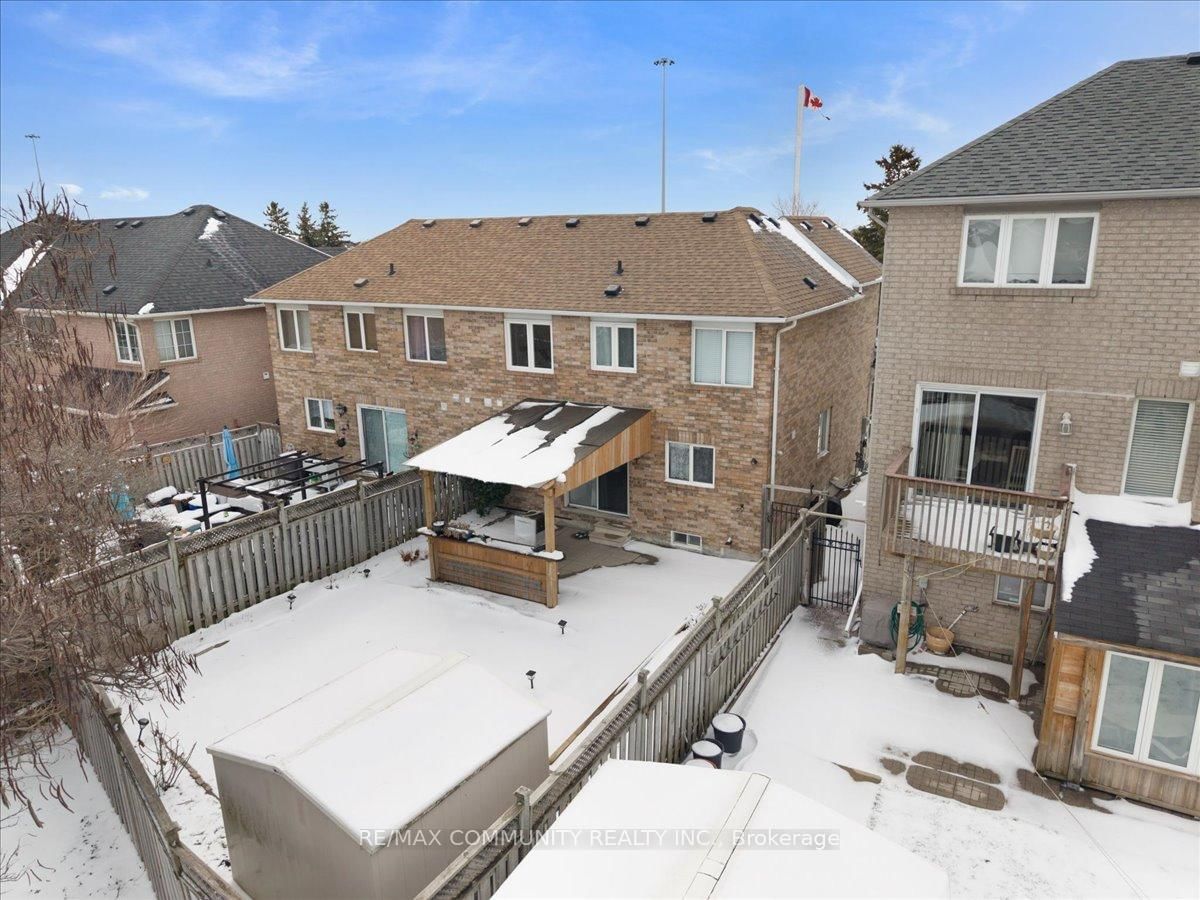 Semi-Detached House for sale at 88 Mainland Crescent, Vaughan, Ontario, L6A 3G4 - Vellore Village - MLS: N12898080