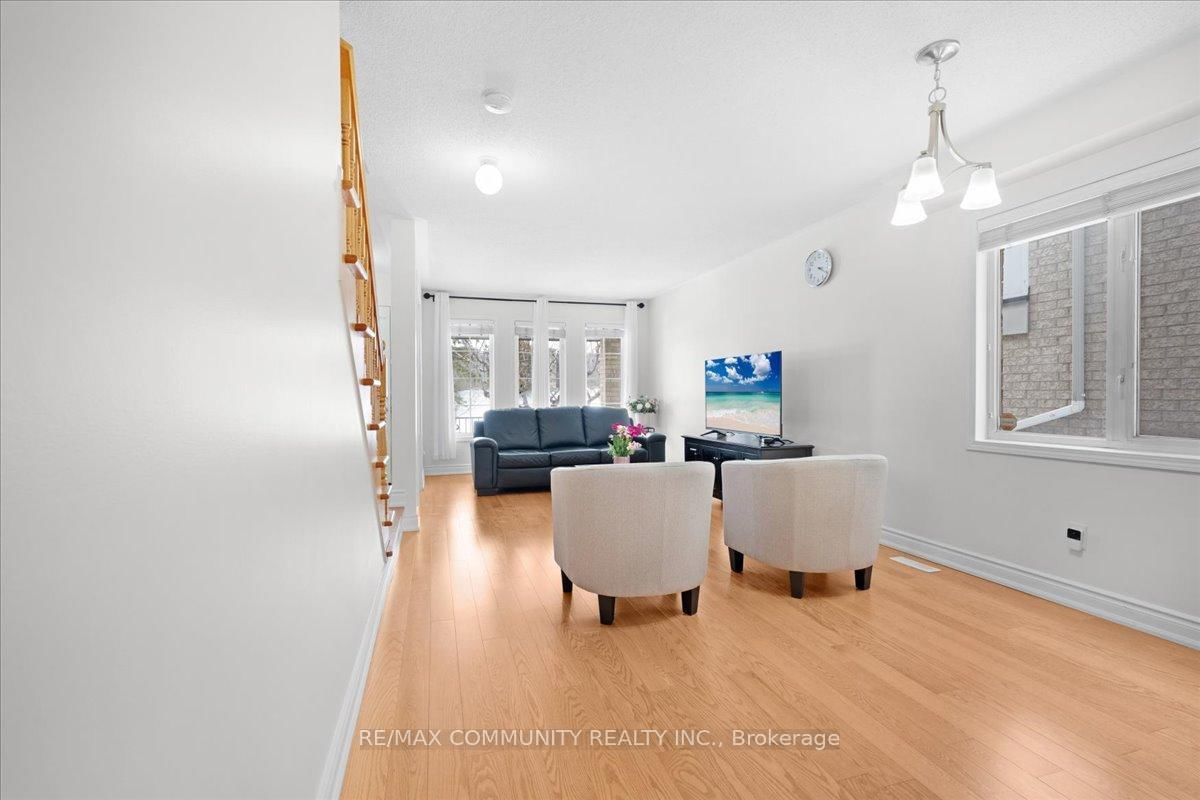 Semi-Detached House for sale at 88 Mainland Crescent, Vaughan, Ontario, L6A 3G4 - Vellore Village - MLS: N12898080