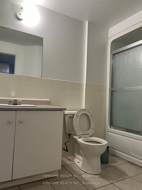 116 Elson Street, Unit lower - Photo 11