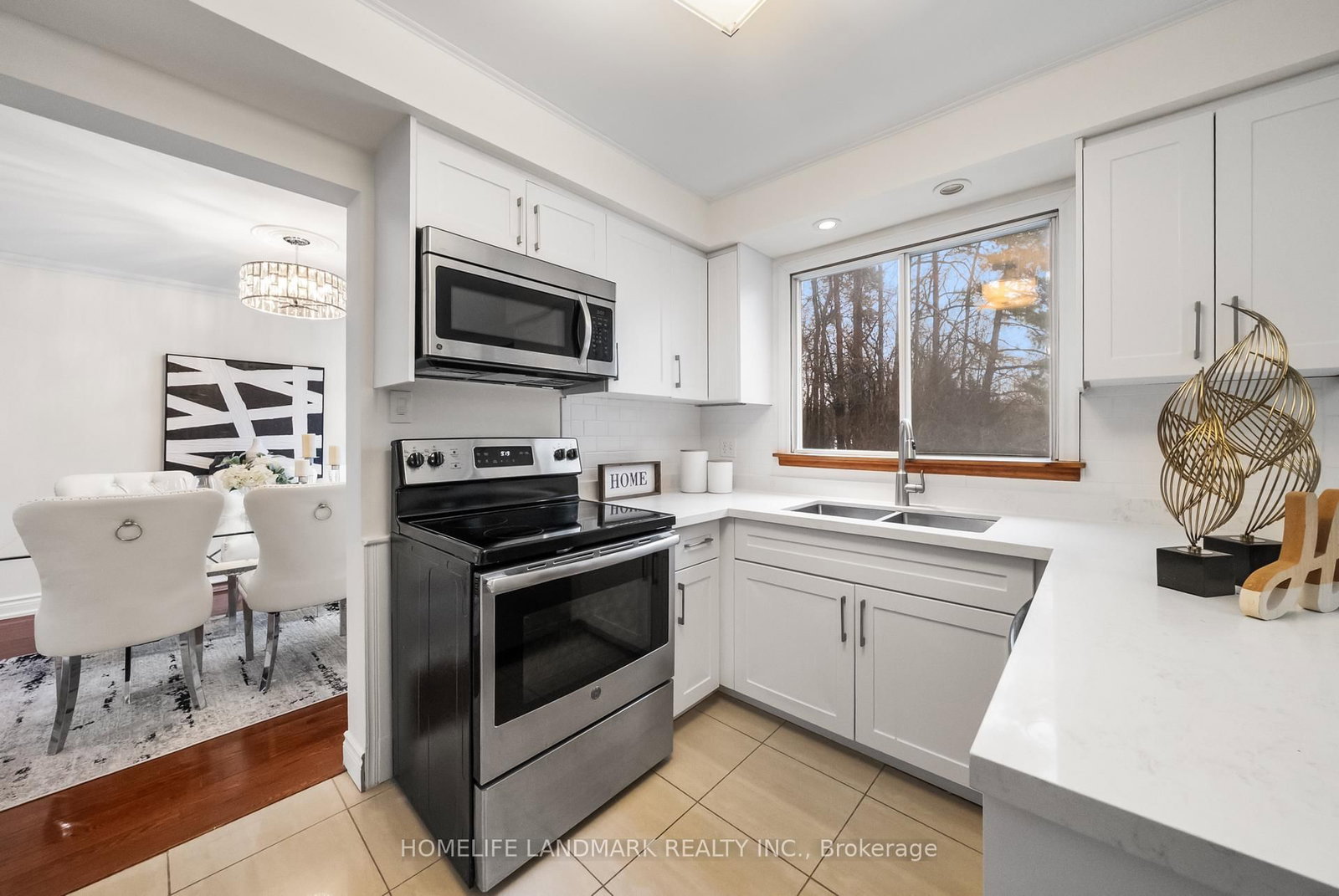 Detached House for sale at 36 Cynthia Crescent, Richmond Hill, Ontario, L4E 2R1 - Oak Ridges - MLS: N12898230