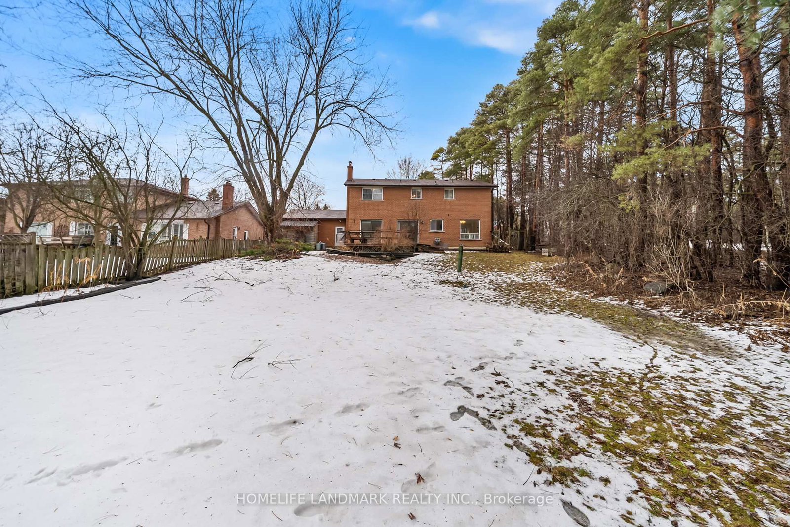 Detached House for sale at 36 Cynthia Crescent, Richmond Hill, Ontario, L4E 2R1 - Oak Ridges - MLS: N12898230