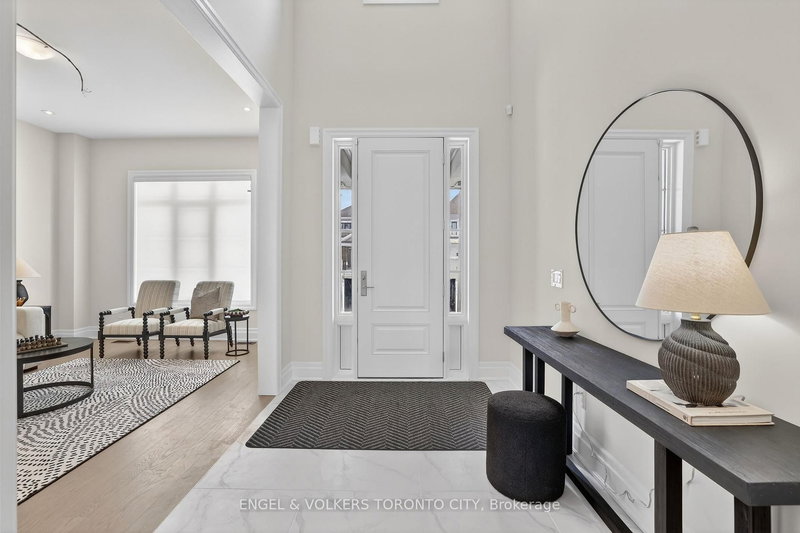 52 Bud Willmot Way, King, L7B 1B4 | Image 3