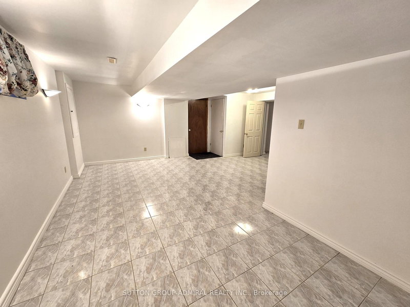 Bsmt - 589 Belview Ave, Vaughan, L4L 7P3 | Image 2