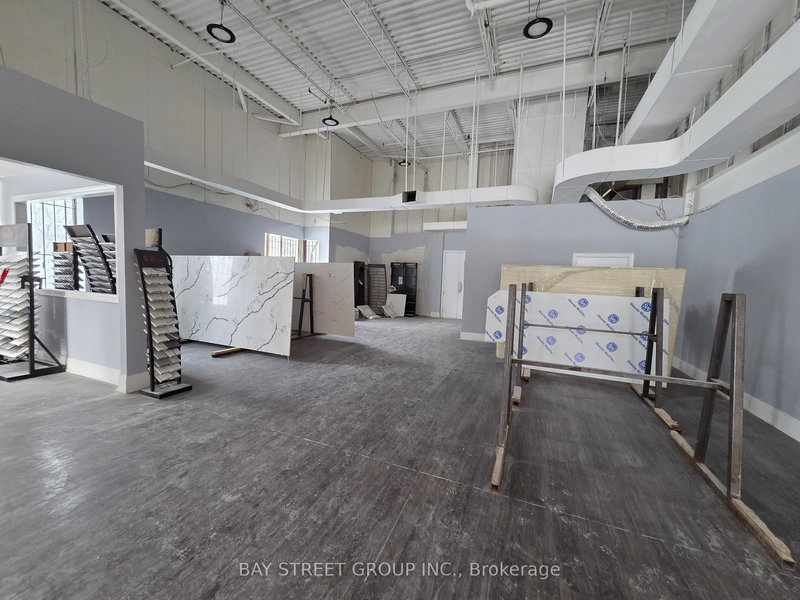 B- 16 East Wilmot St, Richmond Hill, L4B 1C8 | Image 2