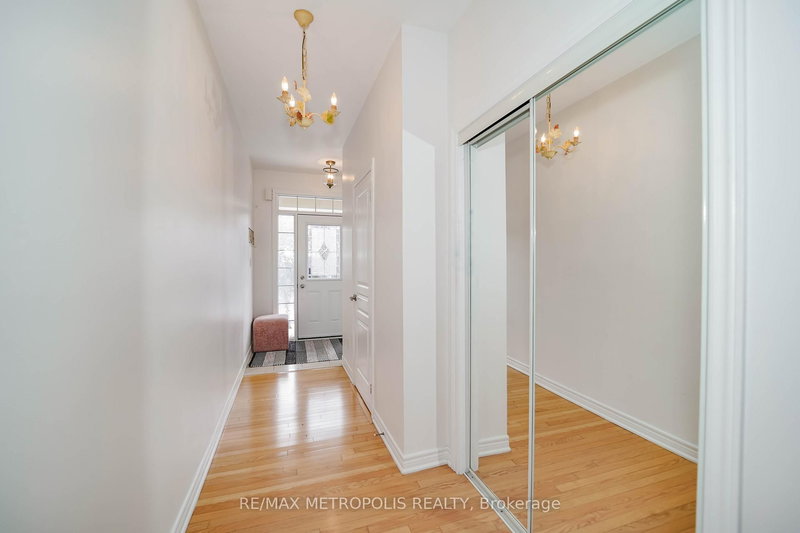 58 Lady Loretta Lane, Vaughan, L6A 4E9 | Image 3