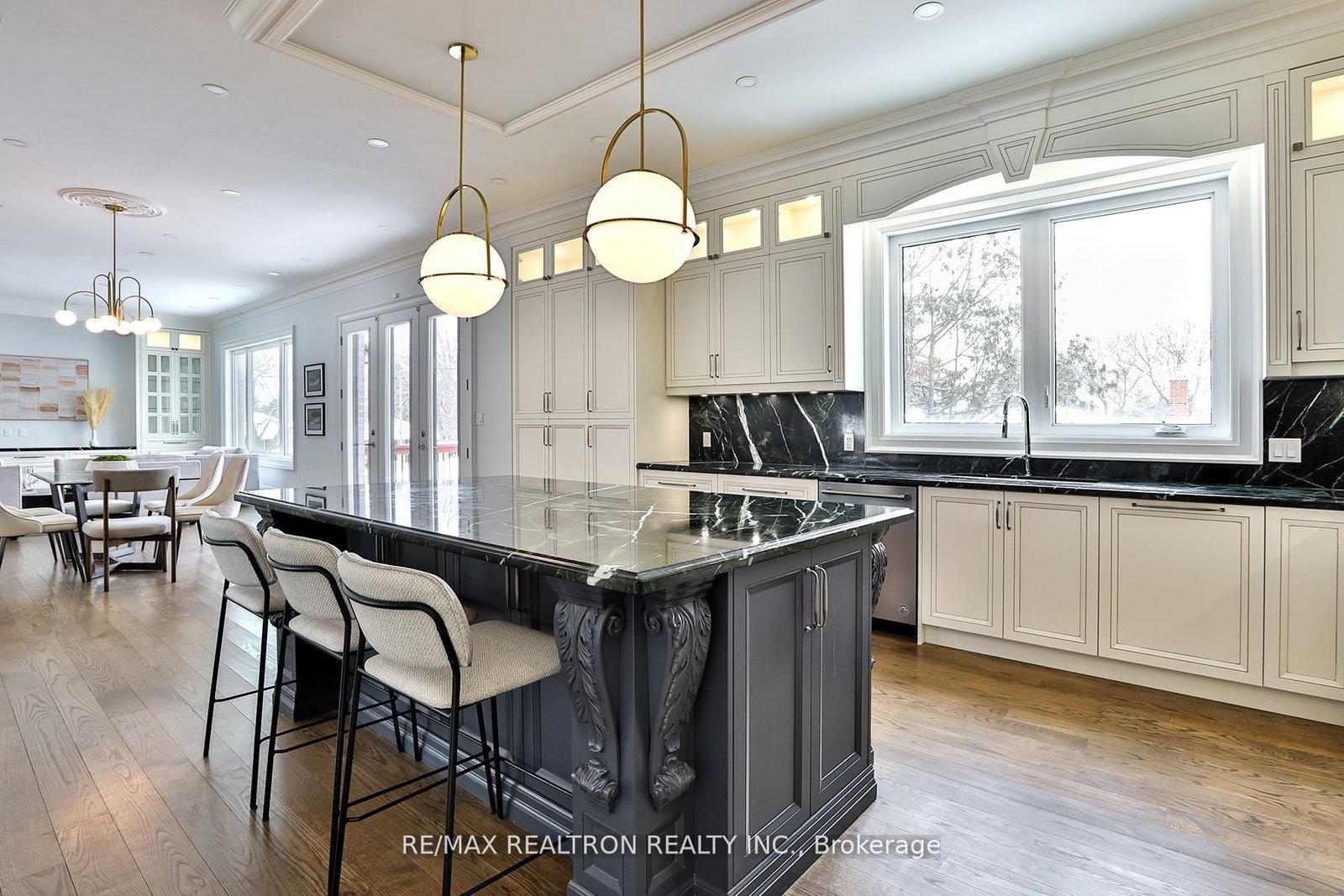 Detached House for sale at 36 Sussex Avenue, Richmond Hill, Ontario, L4C 2E6 - Crosby - MLS: N12899666