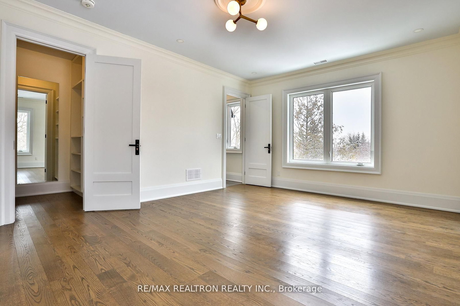 Detached House for sale at 36 Sussex Avenue, Richmond Hill, Ontario, L4C 2E6 - Crosby - MLS: N12899666