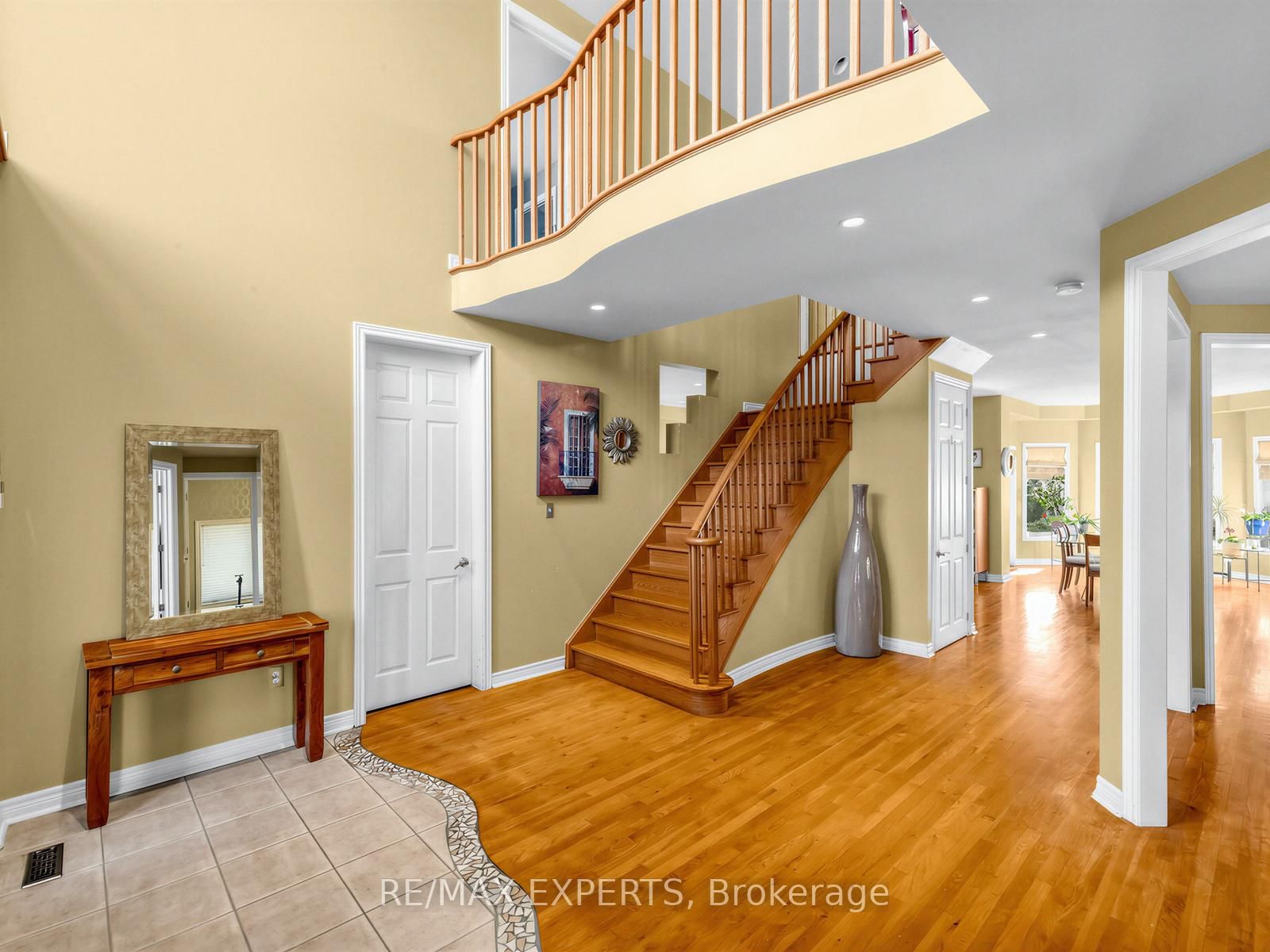 Detached House for sale at 203 Thomson Creek Boulevard, Vaughan, Ontario, L4H 1H1 - Islington Woods - MLS: N12899668