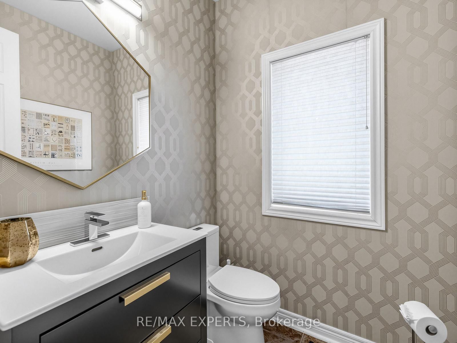 Detached House for sale at 203 Thomson Creek Boulevard, Vaughan, Ontario, L4H 1H1 - Islington Woods - MLS: N12899668