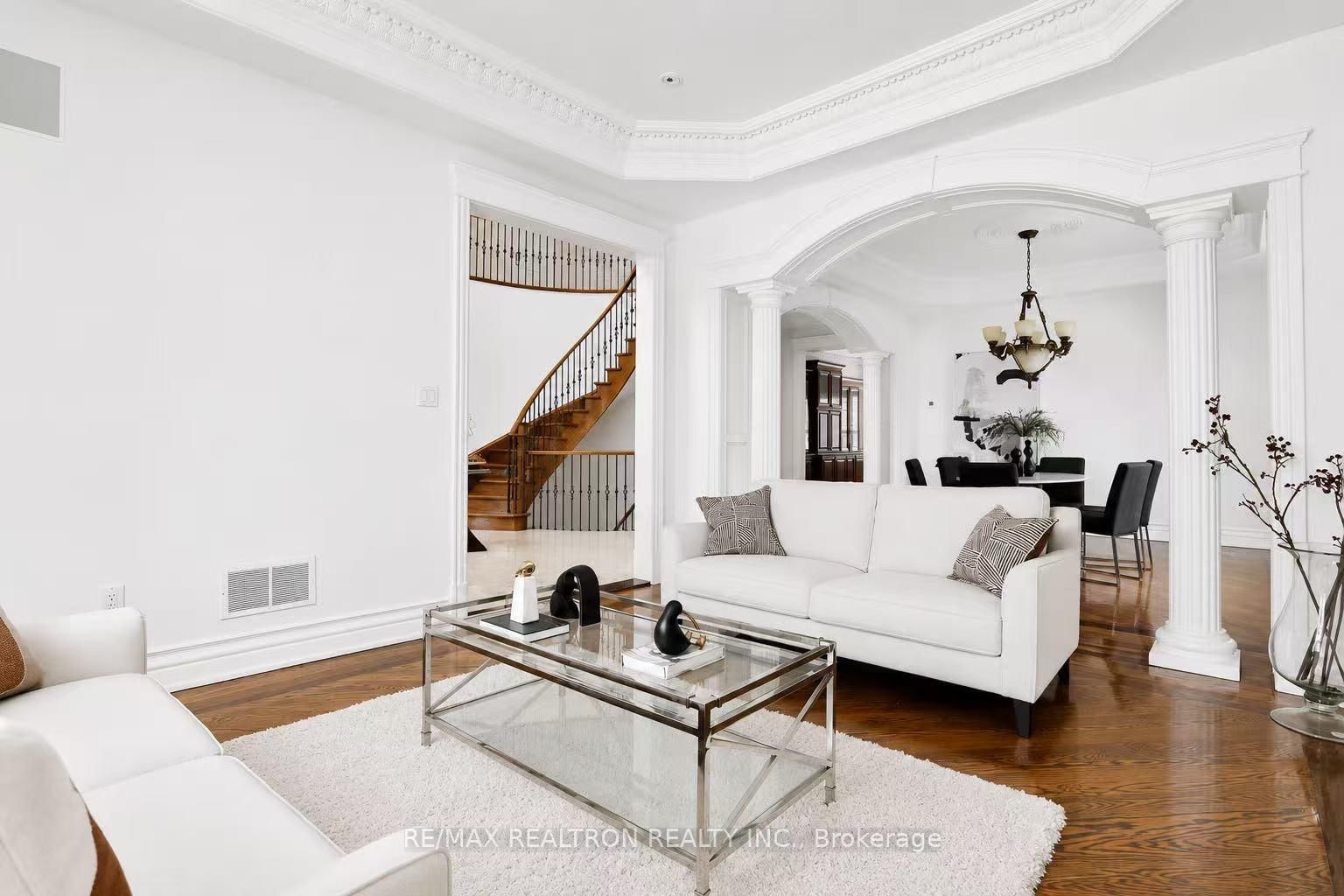 177 Duncan Road • Richmond Hill, ON photo 5