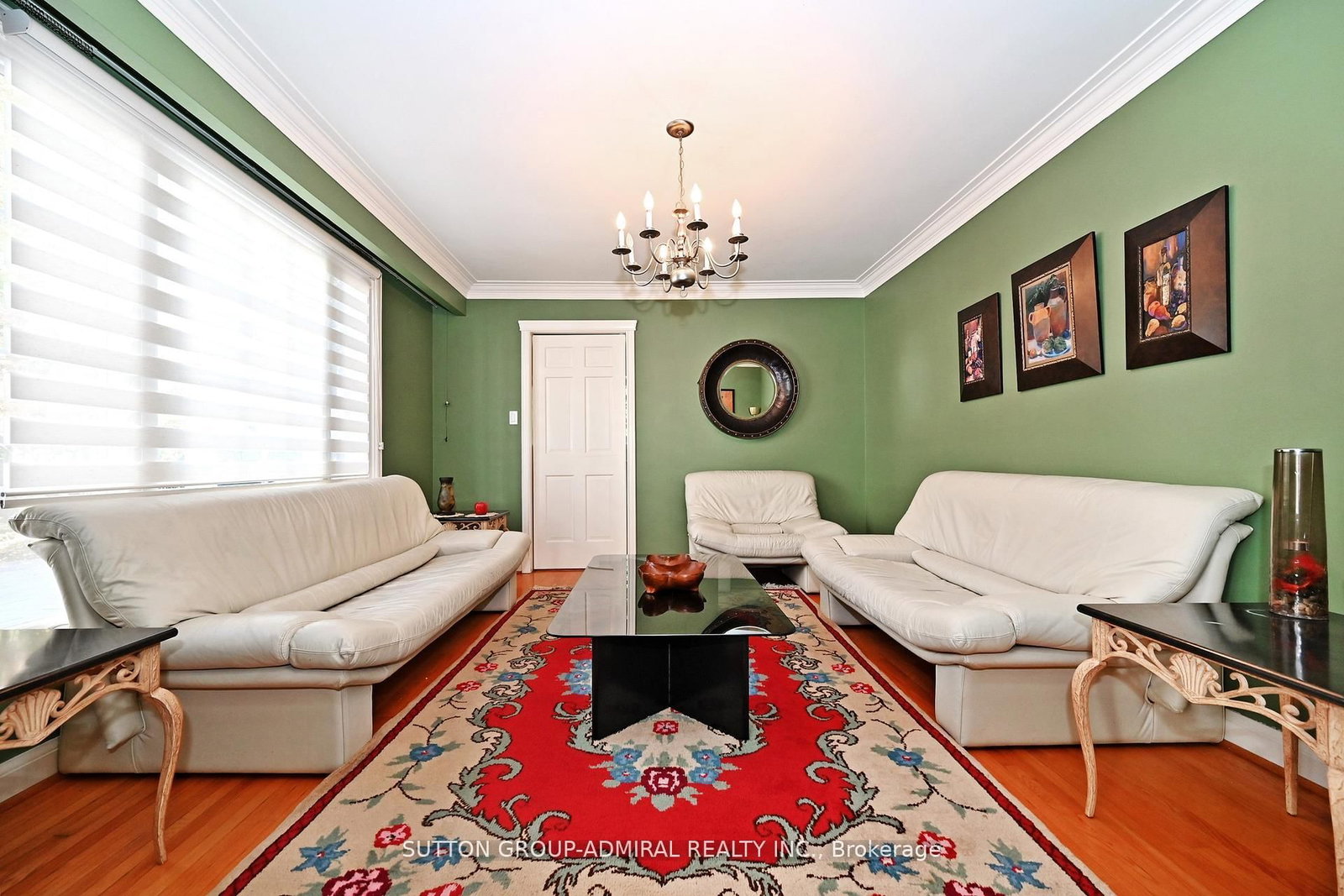 Listing Image 7