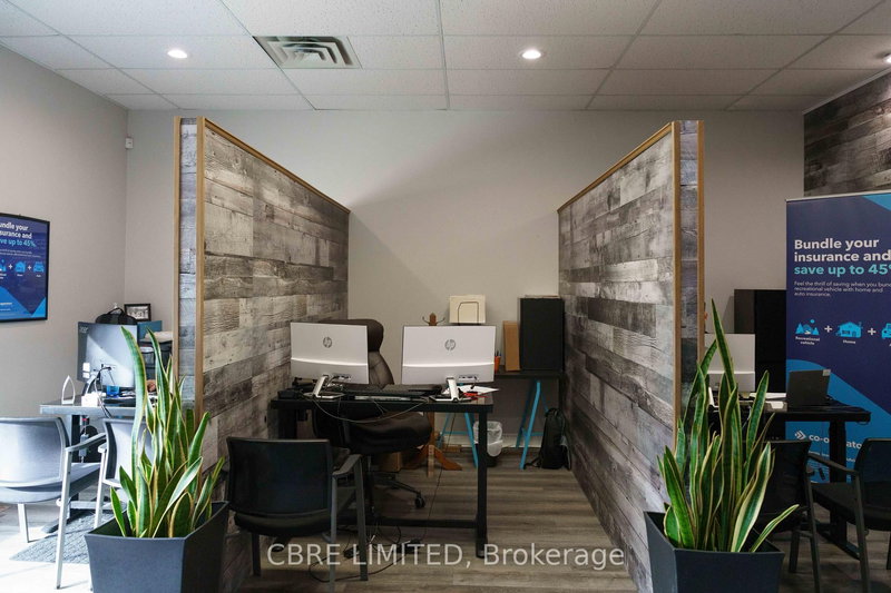 6358 Main St, Whitchurch-Stouffville, L4A 1G9 | Image 3