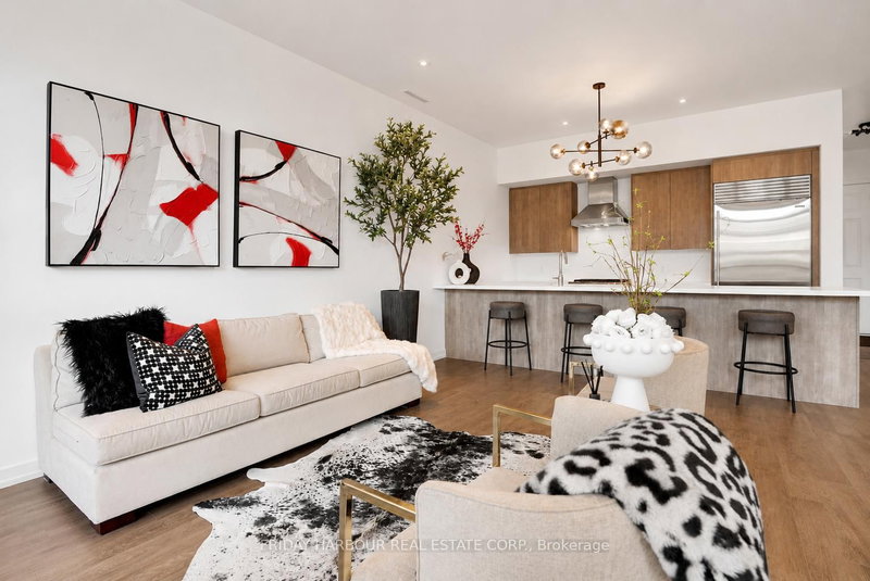 3712 Ferretti Court