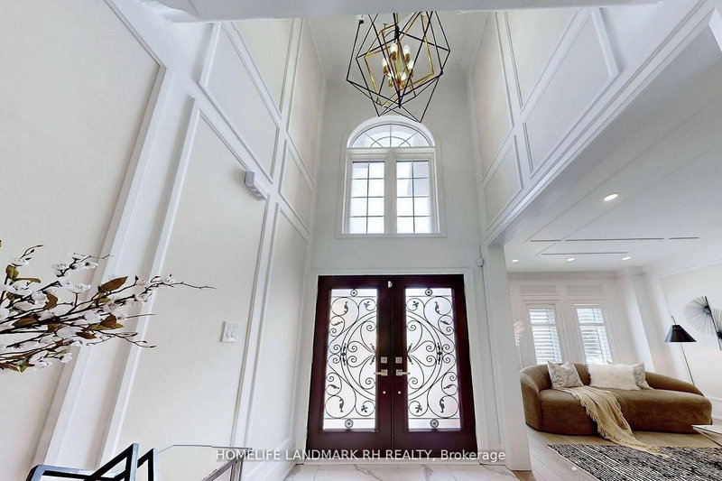 129 Golden Tulip Cres, Markham, L6C 1W5 | Image 3