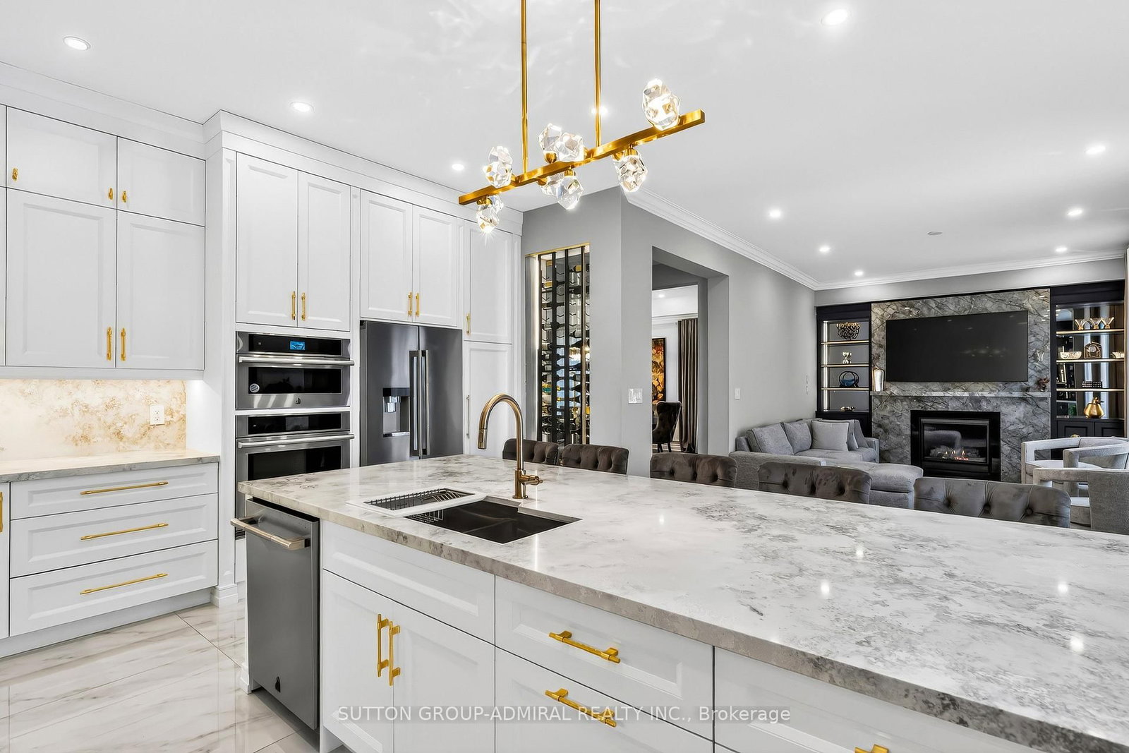 Detached House for sale at 37 Cedarpoint Court, Vaughan, Ontario, L6A 4P7 - Patterson - MLS: N12900786