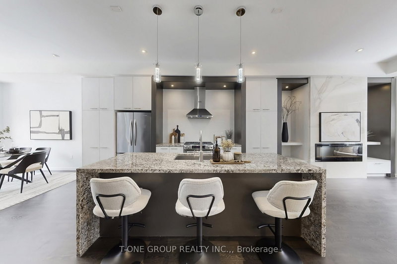 27 Genuine Lane, Richmond Hill, L4B 0E5 | Image 2