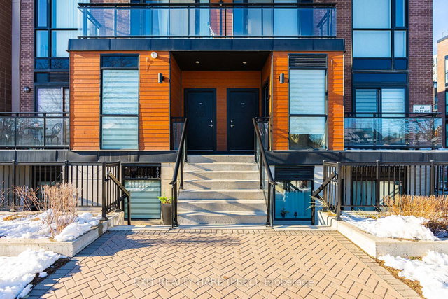 702 - 48 Coles Avenue