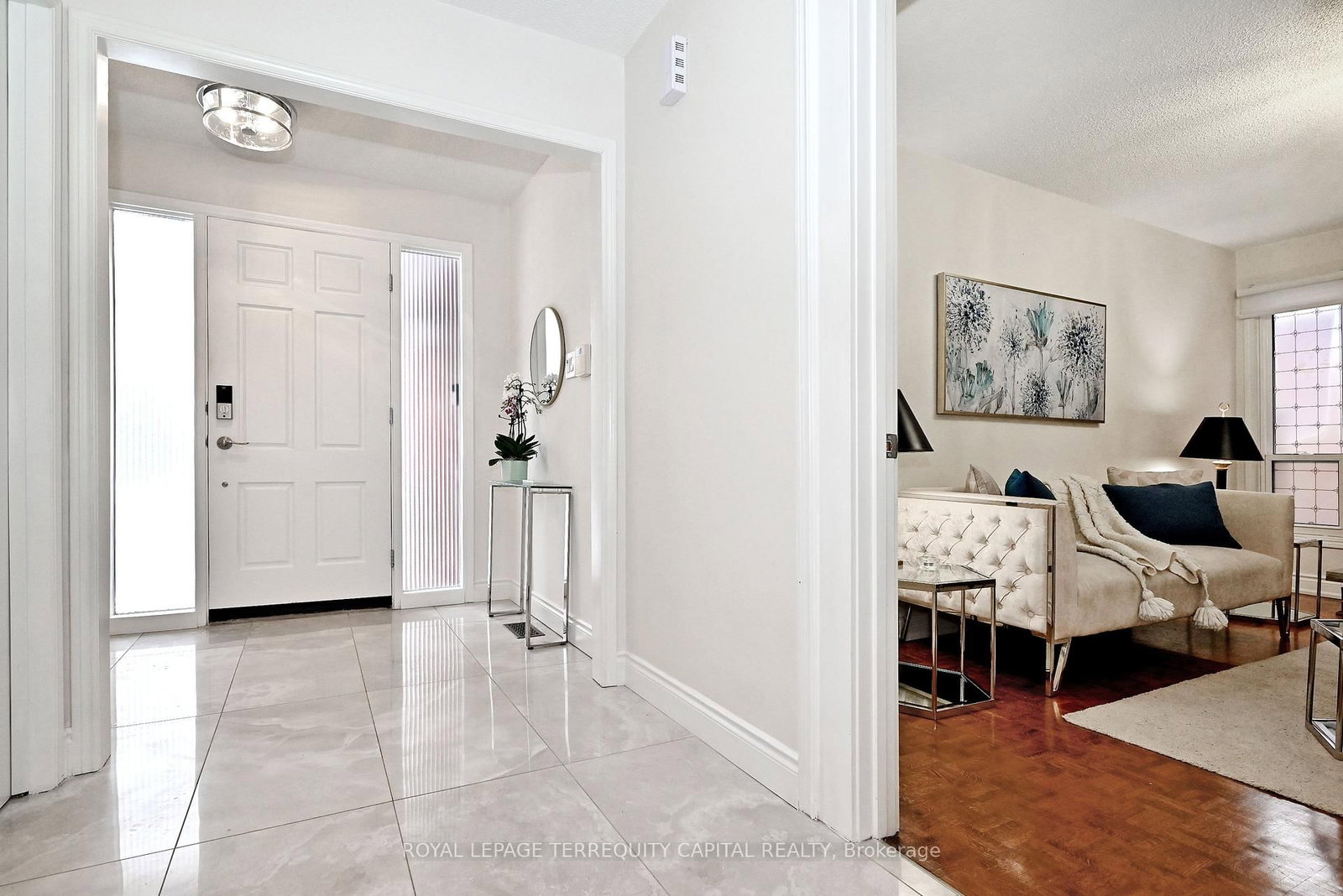 Detached House for sale at 69 Wade Gate, Vaughan, Ontario, L4J 5X5 - Brownridge - MLS: N12901330