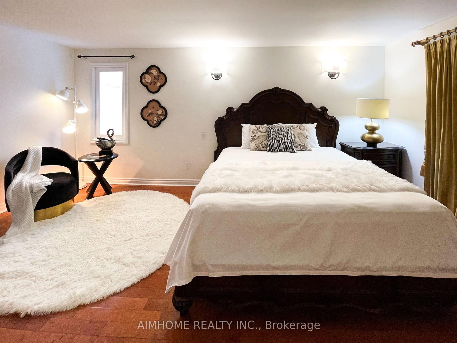 Detached House for sale at 8 Cygnus Drive, Richmond Hill, Ontario, L4C 8P2 - Observatory - MLS: N12901484